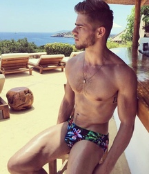 Beautiful and sexy boys 124 591eb28ae9327.jpg