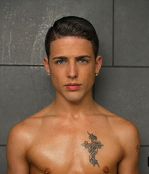 Liam & Dustin 591efab1bd102.jpg