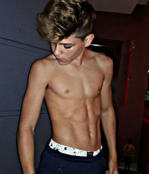 twinks  177 5926c6b7a846b.jpg