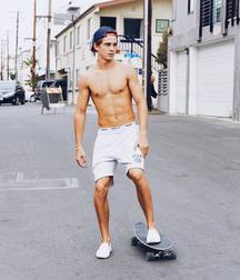 twinks  178 5926c7c68fd36.jpg