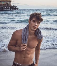twinks  179 5926cb2f89658.jpg