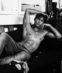 twinks  180 5926cd5de334f.jpg
