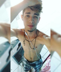 twinks  181 592c8dba48e61.jpg