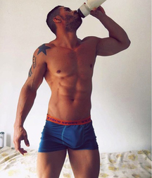 Beautiful and sexy boys 129 592e81840989a.jpg