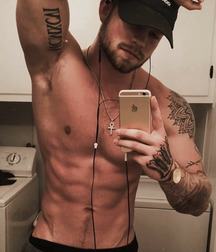 Beautiful and sexy boys 129 592e819e5d807.jpg