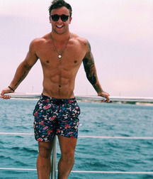 Beautiful and sexy boys 129 592e81e39cd2d.jpg