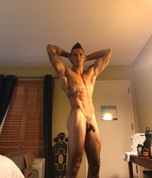 Beautiful and sexy boys 129 592e823a38704.jpg
