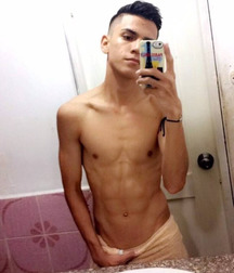 Twinks  190 593f0c99cb422.jpg