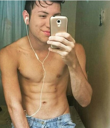 Twinks  190 593f0caa3d6db.jpg