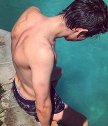 Twinks  190 593f0cd95272d.jpg