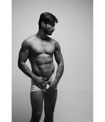 Twinks  190 593f0d55133a9.jpg