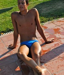 Twinks  192 593f0e40e9c03.jpg