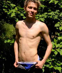 Twinks 194 593ff84ceb306.jpg