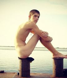Twinks  196 5940fed28332e.jpg