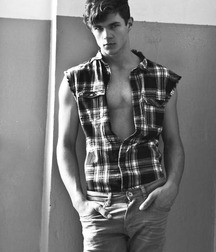 Twinks  196 5940feedcbfea.jpg