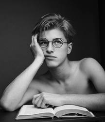 Twinks  197 594100f37b6bc.jpg
