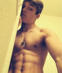 Twinks  198 59429120c3e88.jpg