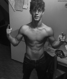 Twinks  2001 5946825a379e4.png