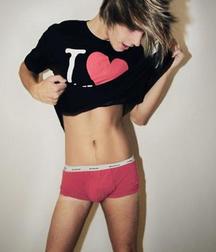 Twinks  203 59490f5846509.jpg