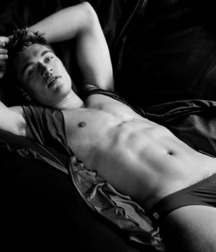 Twinks  204 5949462d910a3.jpg