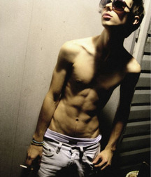 Twinks  204 59494a3e1fd87.jpg