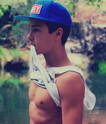 Twinks 207 5957f4a0a81fb.jpg
