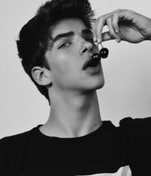 Twinks 207 5957f55097b5b.png