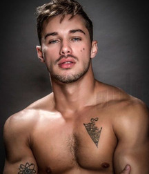 Twinks 208
