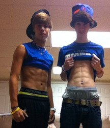 Twinks 211 5957fca7afb26.jpg