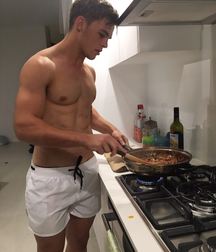 Twinks 213 59580080cdc0b.jpg
