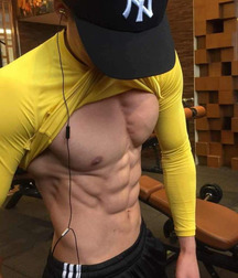 Beautiful and sexy boys 134 595a168e7201b.jpg