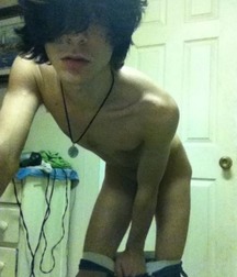 Twinks 214 595a24c202745.jpg