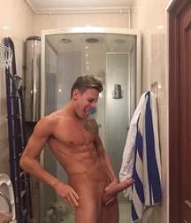 Twinks 214 595a250261679.jpg