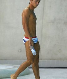 Twinks 216 59613a2354927.jpg