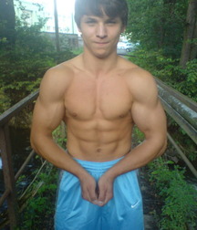 Twinks 219 5961432605468.jpg