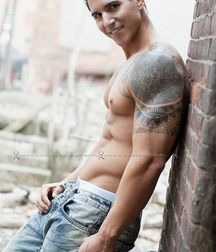 Beautiful and sexy boys 140 59626324cf9ca.jpg