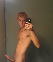 Twinks 228 596a0a4d1a02e.jpg