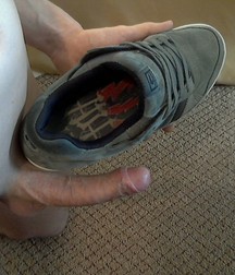 Boys's feet 65 596ca10883de5.jpg
