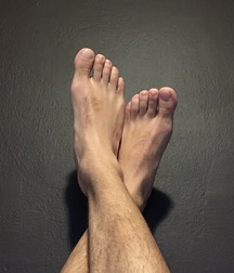 Boys's feet 66 596ca513a84b1.jpg