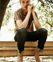 Boys's feet 66 596ca57e13cb8.jpg