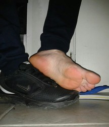 Boys's feet 66 596ca60f32313.jpg
