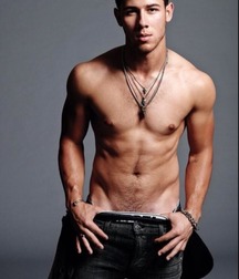 Twinks 237 5979e40bad958.jpg