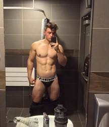 Twinks 238 597bacf357d3b.jpg