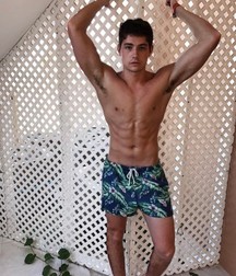 Twinks 238 597bae33b2597.jpg