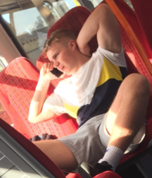 Twinks 240 597cecbd1c549.png