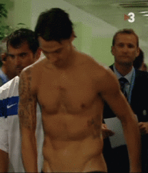 Twinks 240 597cedb6c8e91.gif