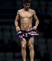 Twinks 241 597cf14d364eb.jpg