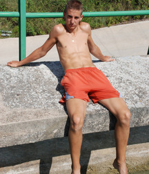 Boys's feet 67 597cf302c151a.jpg