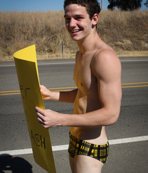 Twinks in pool 1 5980732d5095c.jpg