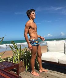 Twinks in pool 3 598078f8791c3.jpg